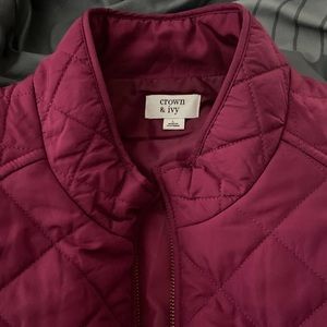 Crown and ivy fuchsia vest